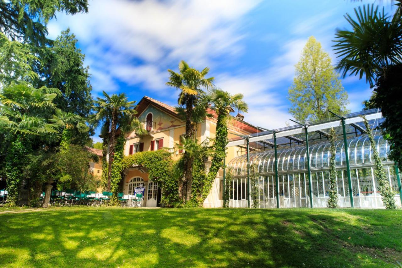 Albergo Ristorante Madonnina Cantello Екстер'єр фото