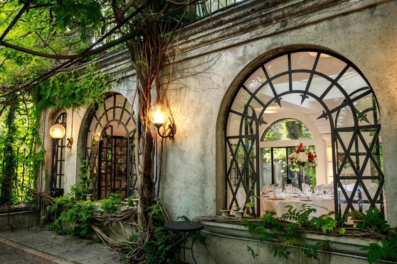 Albergo Ristorante Madonnina Cantello Екстер'єр фото